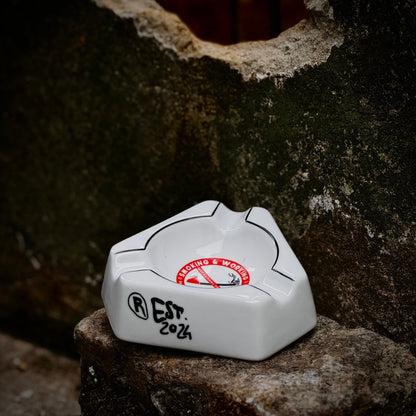 CINZEIRO "SMOKING & WORKING"