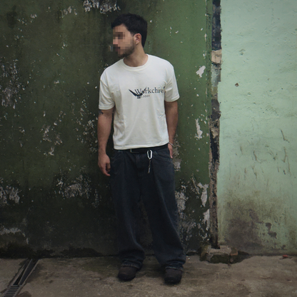 CAMISETA BOXY "HANDLE WITH CARE"